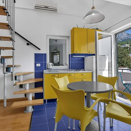 Apartment City Apartments *