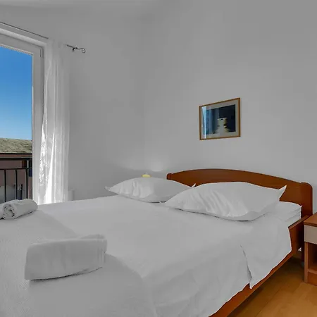 City Apartments *