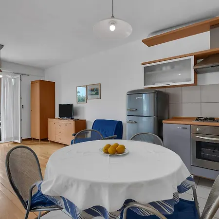 Apartment City Apartments Tucepi