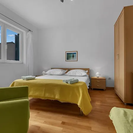 City Apartments *