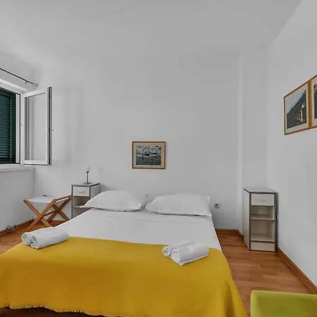 City Apartments *