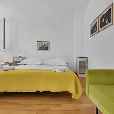 City Apartments Διαμέρισμα Tučepi